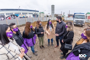 El intendente recorrió el inicio de obra del centro integral de la mujer