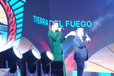 Con presencia fueguina se realizó en Rosario el acto inaugural de los Juegos Argentinos De Alto Rendimiento 