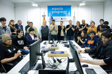 El Municipio acompañó la inauguración del Espacio ProGresAR en la UTN Río Grande