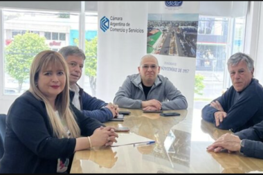 La ironía libertaria: el espacio que golpeó al comercio y PyMEs ahora pide “medidas urgentes” para salvarlas