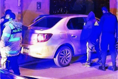 Dos hermanos se metieron a una vivienda, golpearon y apuñalaron al dueño 