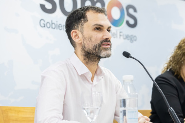 Devita: “sostuvimos programas nacionales y salarios pese a la baja sistemática de recursos”