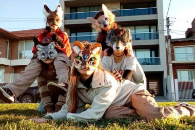 Se perciben animales: convocan a la primera “Juntada Therian” en El Parque de los 100 Años