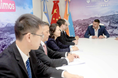 Vuoto recibió al embajador de la República China en la intendencia