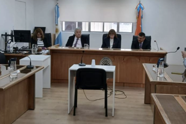 Comienza un juicio contra un hombre acusado de asaltar a un remisero en Río Grande