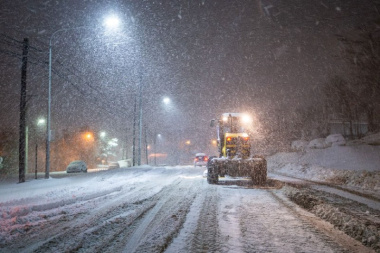 Alerta amarilla por nevadas intensas para la noche del lunes y la jornada del martes
