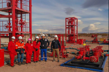 Autoridades del Ministerio de Energía recorrieron instalaciones estratégicas hidrocarburíferas en Neuquén