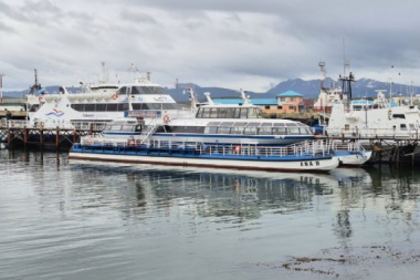 Puerto intervenido: Murcia denunció desorden y falta de planificación tras el cierre del muelle de catamaranes