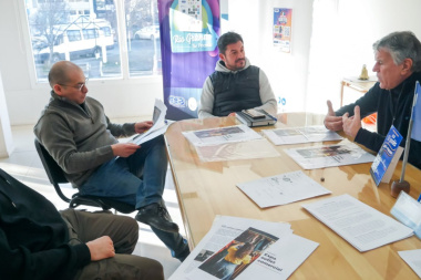 Gobierno y la Cámara de Comercio de Río Grande avanzan en una propuesta conjunta para fortalecer el comercio local 