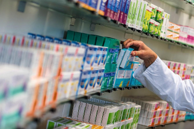 ANMAT autorizó la venta libre de 10 medicamentos: cuáles se pueden comprar sin receta
