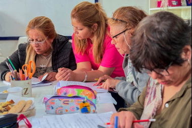 Aprender a leer y escribir no tiene edad: inscripciones abiertas al programa “Yo, Sí Puedo” 