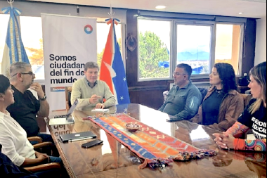 SUTEF y el Gobierno retoman hoy la negociación con la participación de Melella