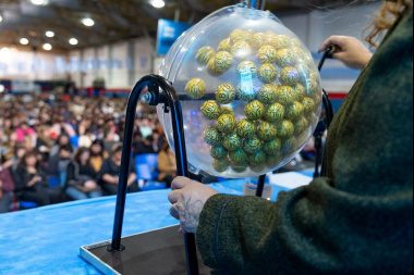 Bingo por el Día de la Madre en las tres ciudades