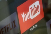 Youtube sale a pelearle a Netflix y ofrece películas y series gratis