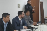 Solicitan condena de 14 años para el hombre acusado de abusar de su hija biológica