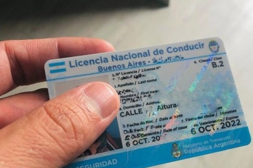 Personal policial, del servicio penitenciario y otras fuerzas podrán obtener licencias de conducir D4 al mismo valor que las categorías particulares 